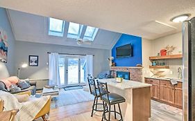 Ski-Inandski-Out Tenney Mountain Condo With Fireplace!
